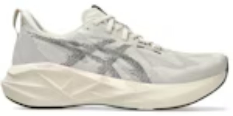 Men Sneakers Novablast 5 Oatmeal Black Best Running Takkies