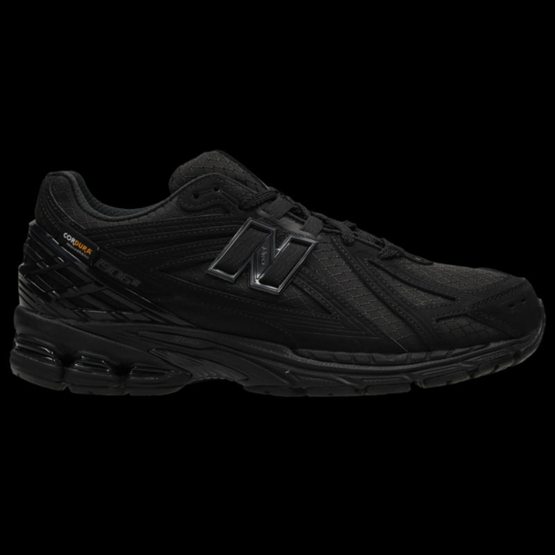 Retro Sneakers and Casual Shoes Under 1000