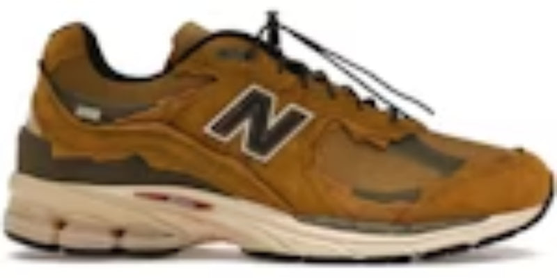 Men's Cool Takkies N 2002R Protection Pack High Desert Sneakers Shoes