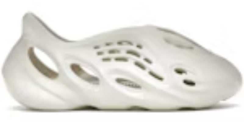 Most Comfortable Takkies Yz Foam RNNR Sand Sneakers