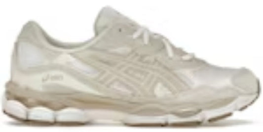 Men Sneakers Gel NYC White Feather Grey Takkies On Sale