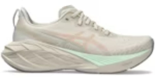 Women Sneakers Novablast 4 Oatmeal Moonrock Funky Takkies