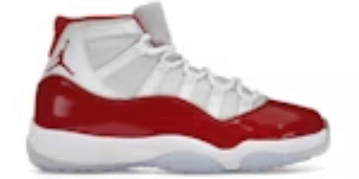 Safety Takkies 6 Retro UNC White Shoes