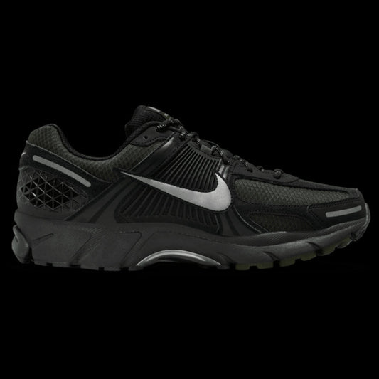 Youth Sneakers and Top Rated Men's Casual Shoes