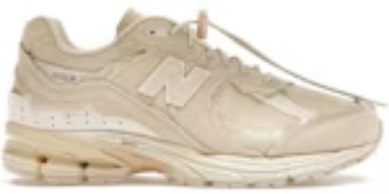 Men's Training Takkies N 2002R Protection Pack Sandstone Sneakers Shoes