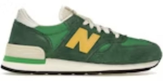 Men's Training Takkies N 990v1 MiUSA Green Gold Sneakers Shoes